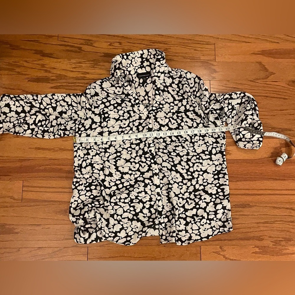 Fortune‎ + Ivy- Chic Monochrome Floral Women's Blouse Size XL - Picture 5 of 8